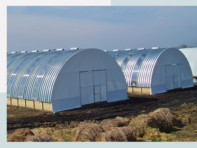 Сельскохозяйственные здания в Саяногорске