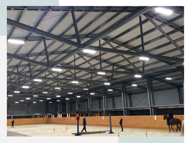 Строительство конных манежей от 615 руб в Саяногорск